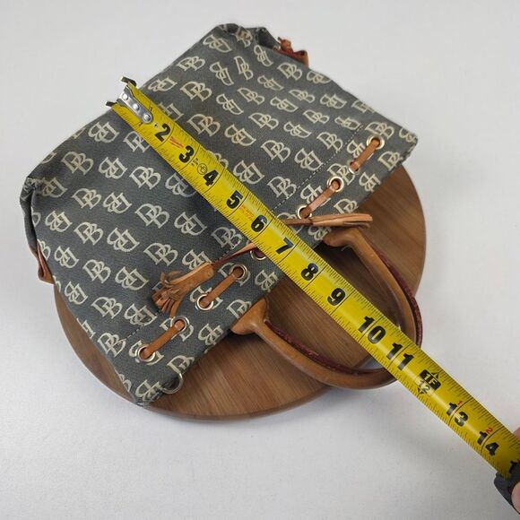 Dooney & Bourke Monogram Tassel Tote Canvas‎ & Leather Double Handle Vintage Y2K - Picture 10 of 12